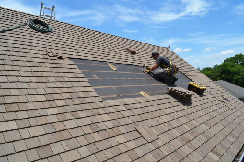 Shake Shingle Repair in Pennsville, NJ